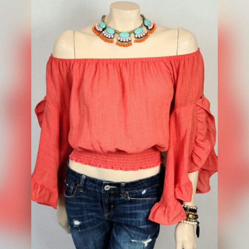 CQbyCQ Coral Off The Shoulder Cropped Top SZ M